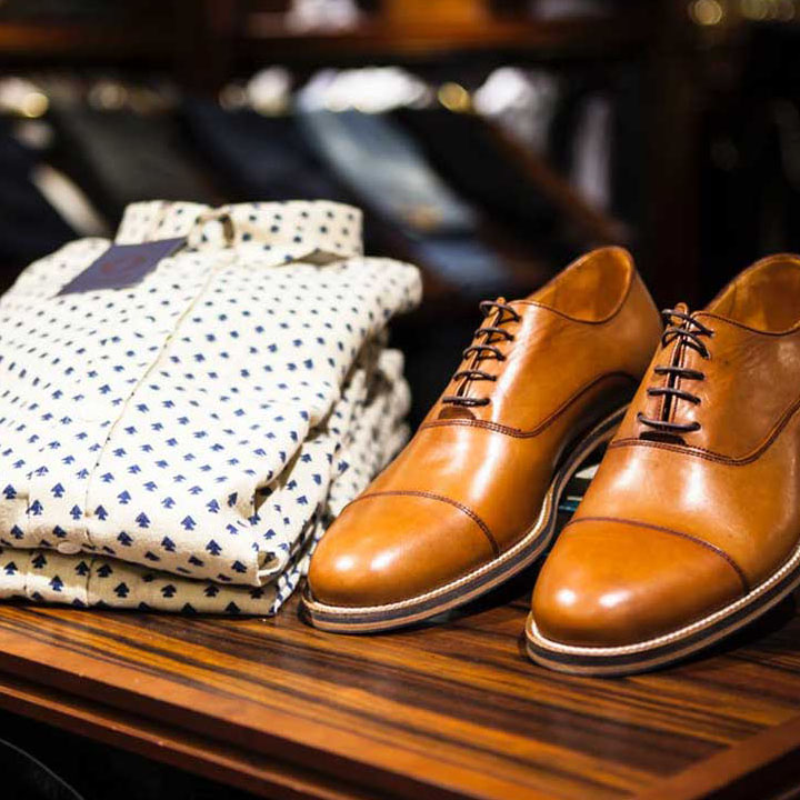 ست کردن رنگ کفش با رنگ لباس